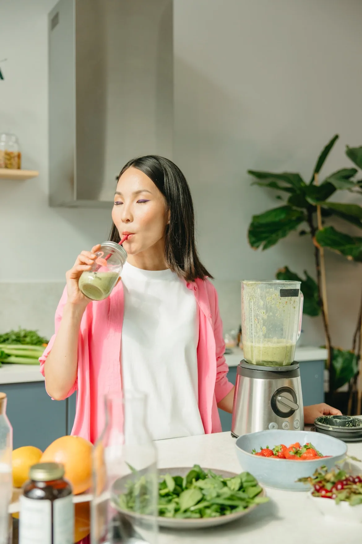 Weight Gain Smoothies: 5 Delicious Ways to Pack on the Pounds weight Gain Smoothies